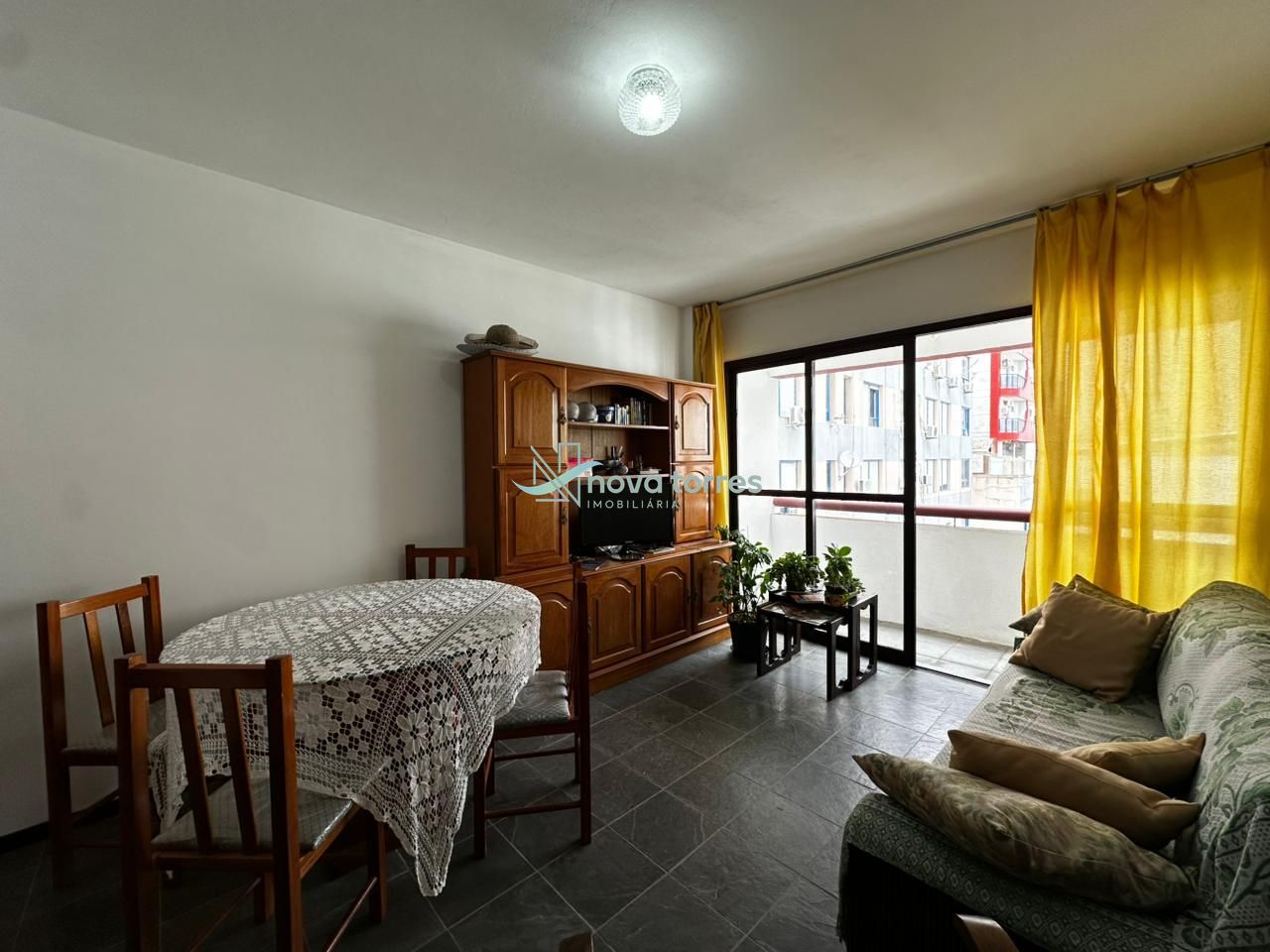 Apartamento no centro de Torres.