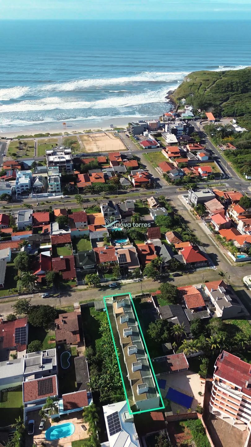 Casa charmosa em condomínio com vista para o Morro do Farol em Torres-RS
