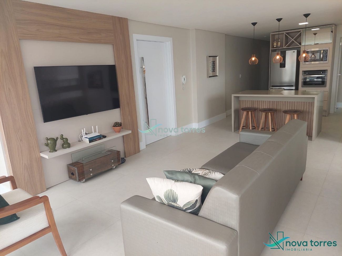 Apartamento com 3 dormitórios em Praia Grande, em Torres-RS