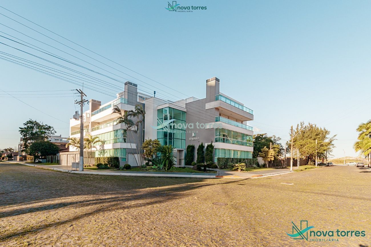 Cobertura com 3 dormitórios na Praia Grande de Torres-RS