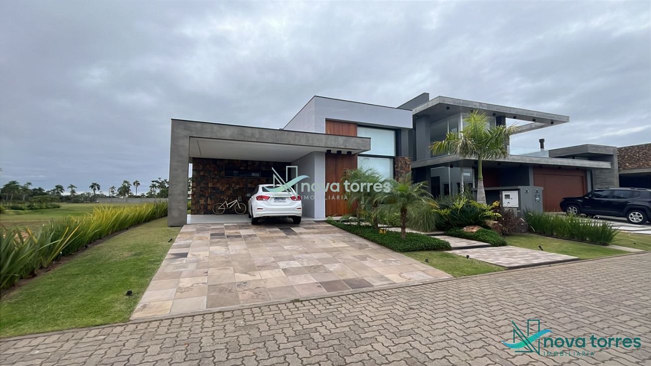 Casa de Alto Padrão no Reserva das Águas