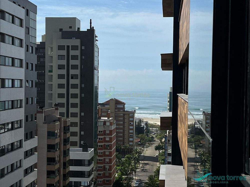 Apartamento com 2 dormitórios no bairro Praia Grande em Torres-RS