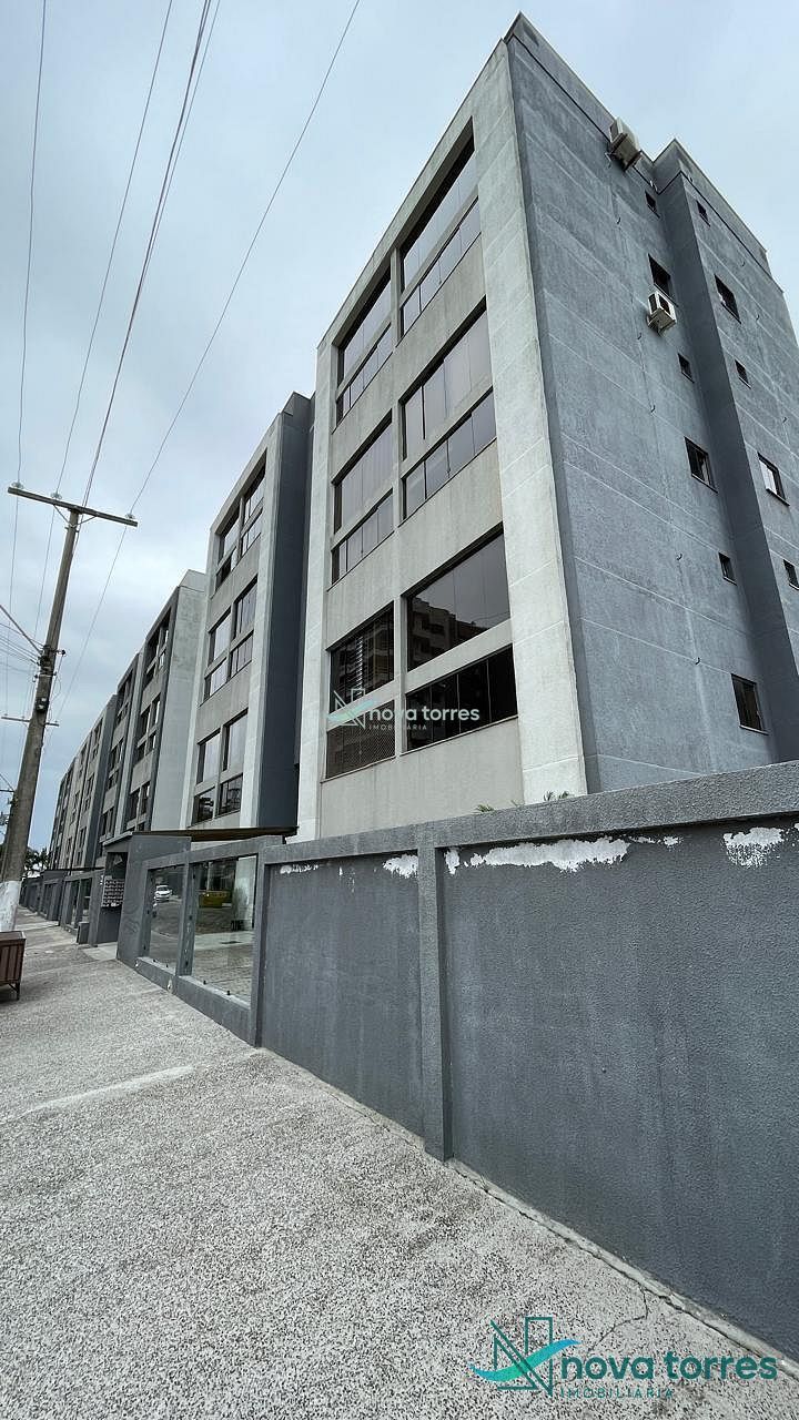 Apartamento com 2 dormitórios na Praia da Cal, Torres-RS