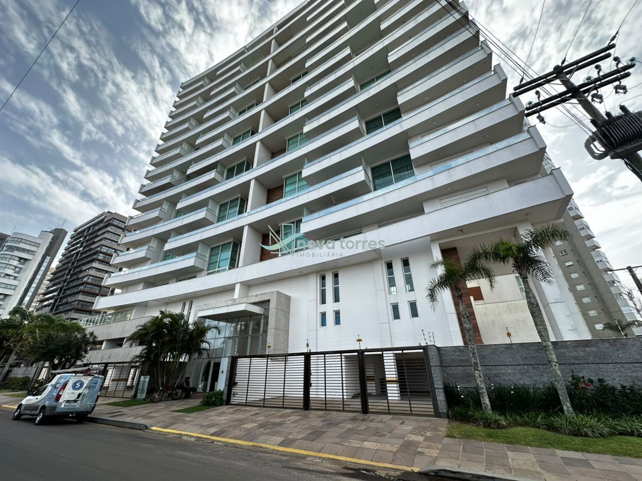 Apartamento 3 dormitorios na Praia Grande