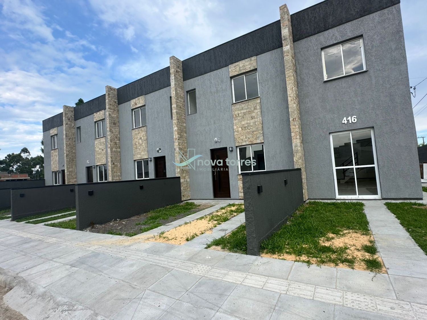 Sobrado em bairro planejado