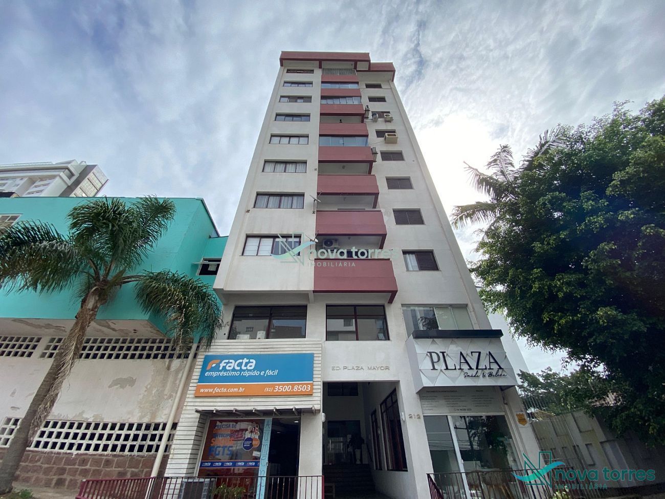 Apartamento no centro de Torres.