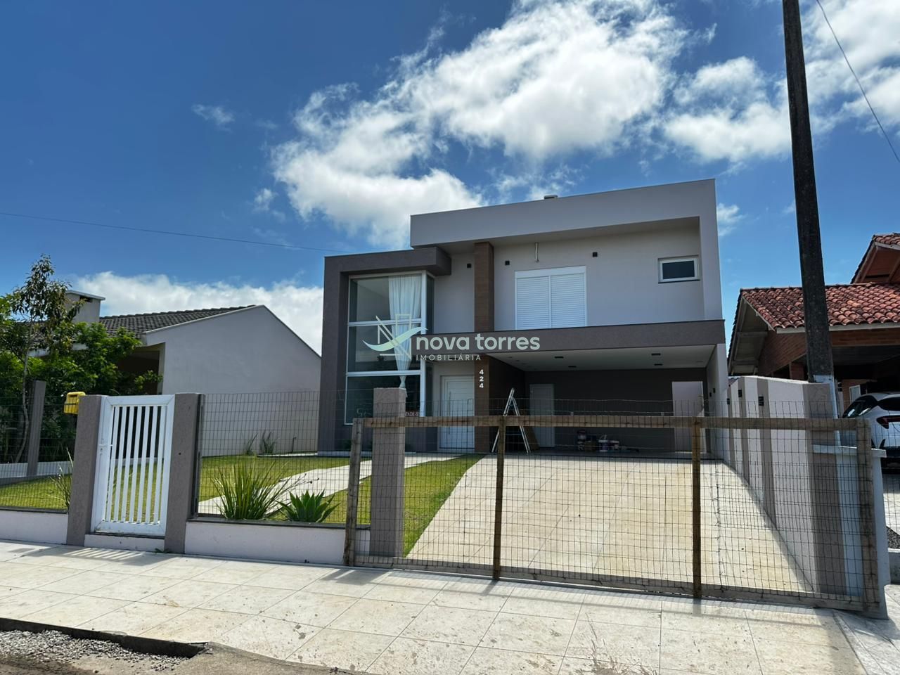 Ótima casa 4 quartos na Bela Torres