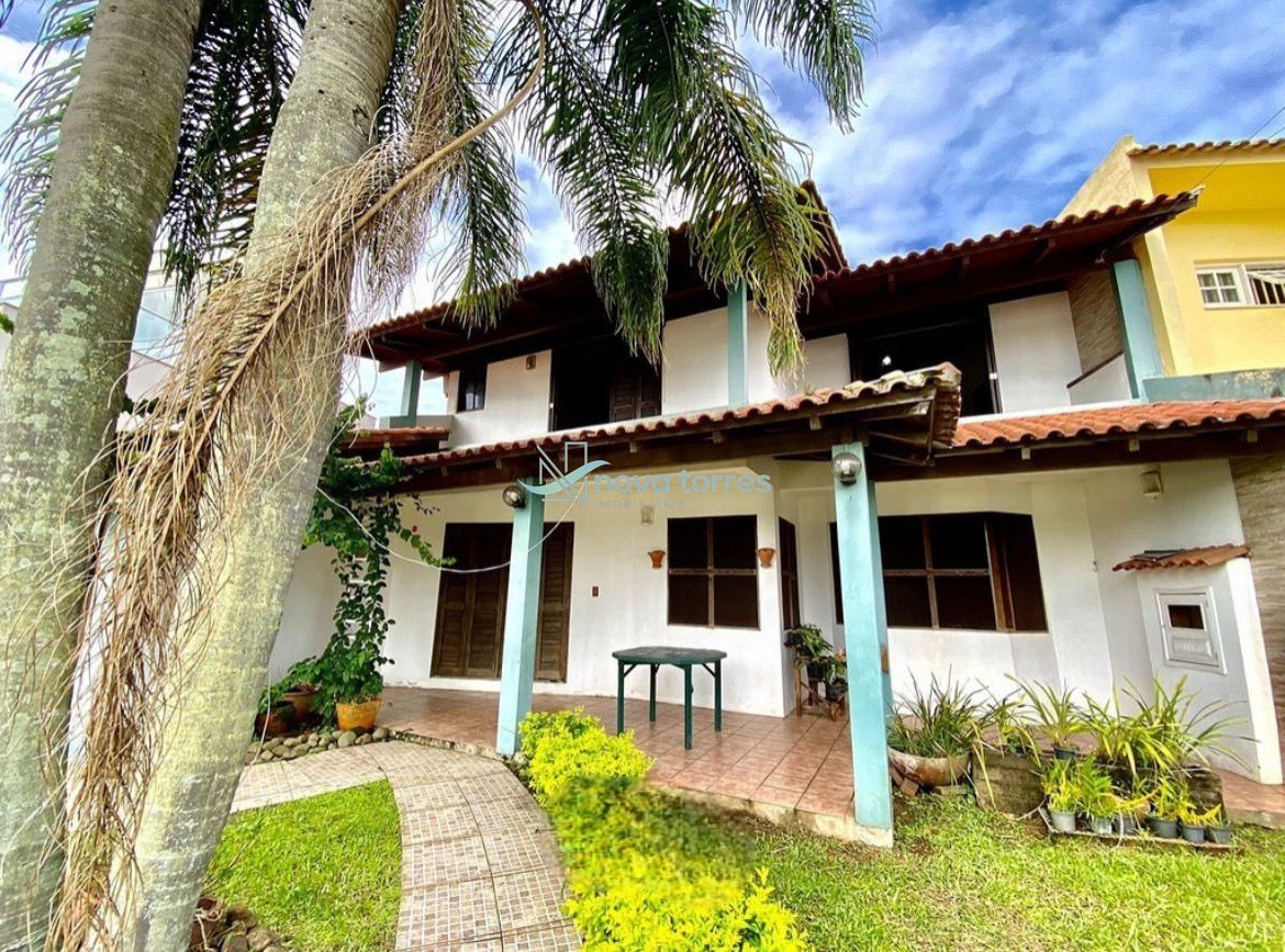 Casa na Lagõa do Violão