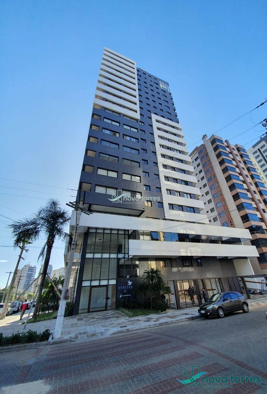 Cobertura com 4 dormitórios em Torres-RS