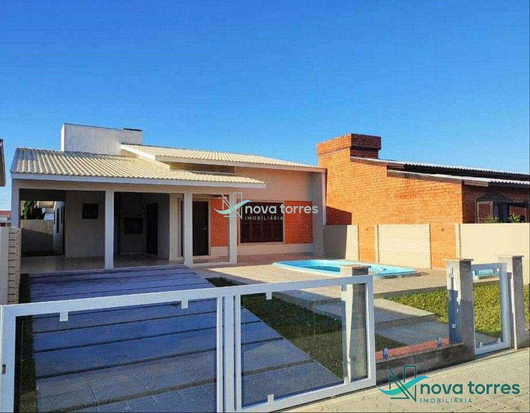 Casa com 3 dormitórios a 200m da praia em Bella Torres, Passo de Torres - SC