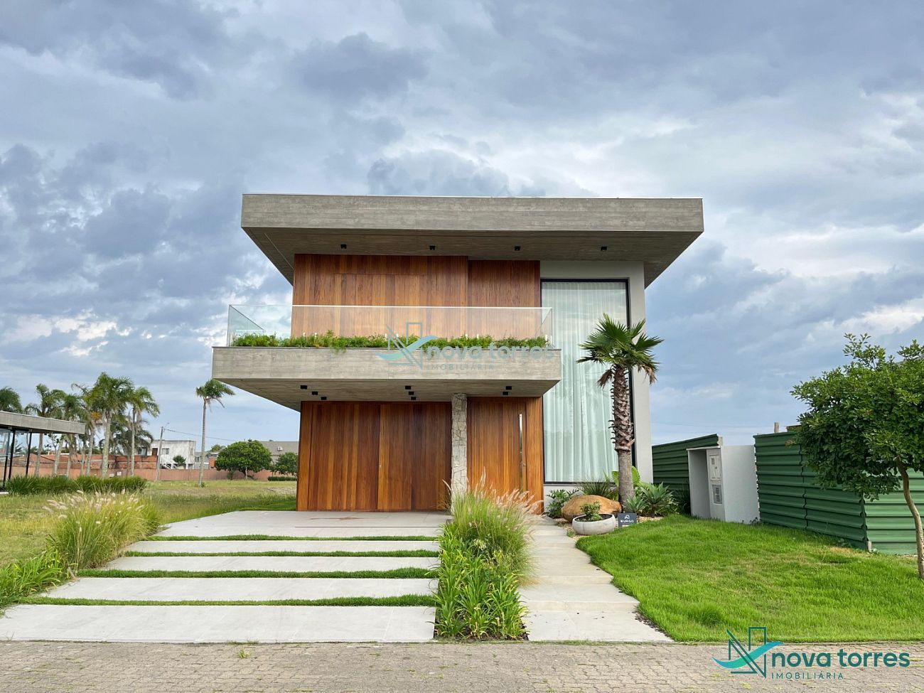 Casa Áurea – Luxo e Conforto no Condomínio Ilhas Park em Torres, RS