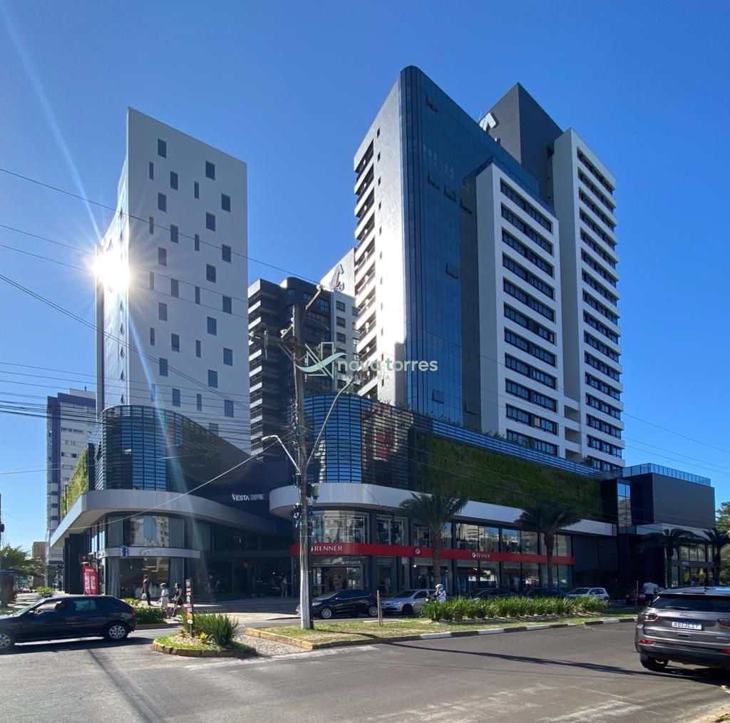 Apartamento no shopping Vesta