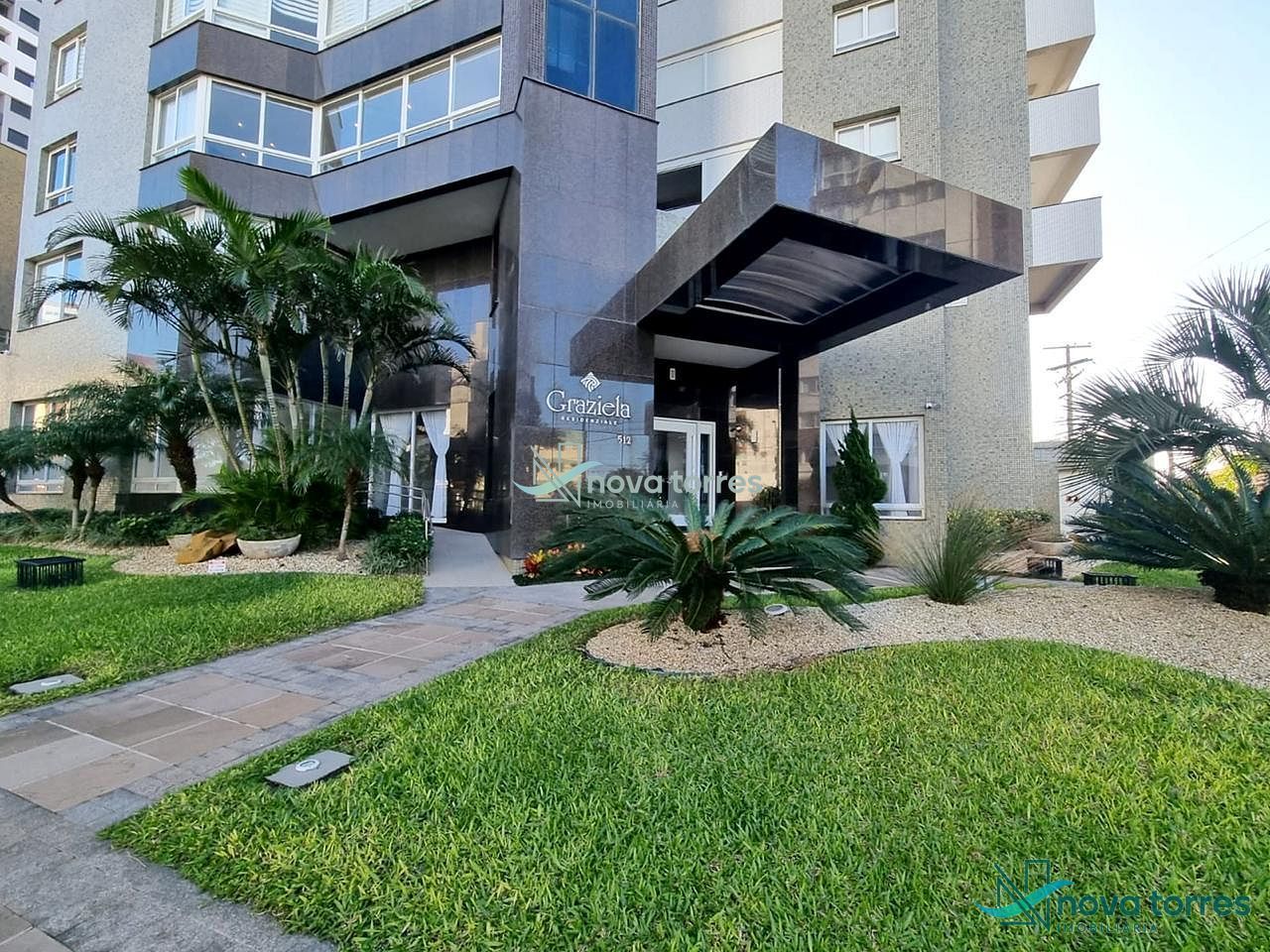Apartamento de luxo com 4 suítes