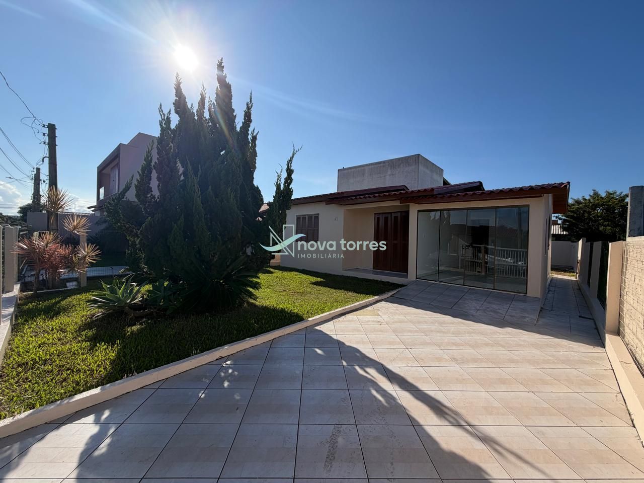 Casa com 02 dormitórios apta para financiar