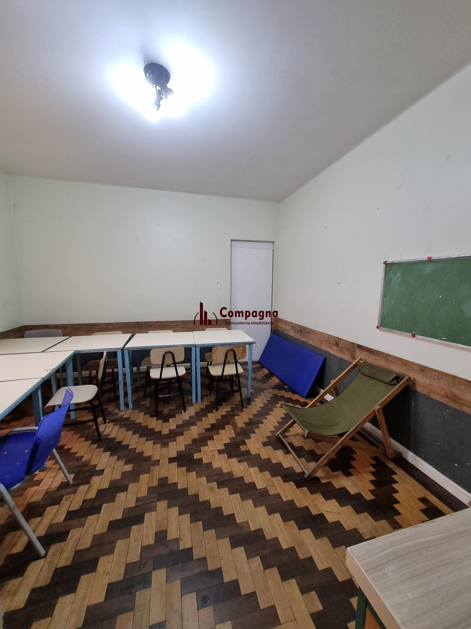 Casa Comercial 5 quartos à venda, 66m², Menino Deus - Porto Alegre — foto 2