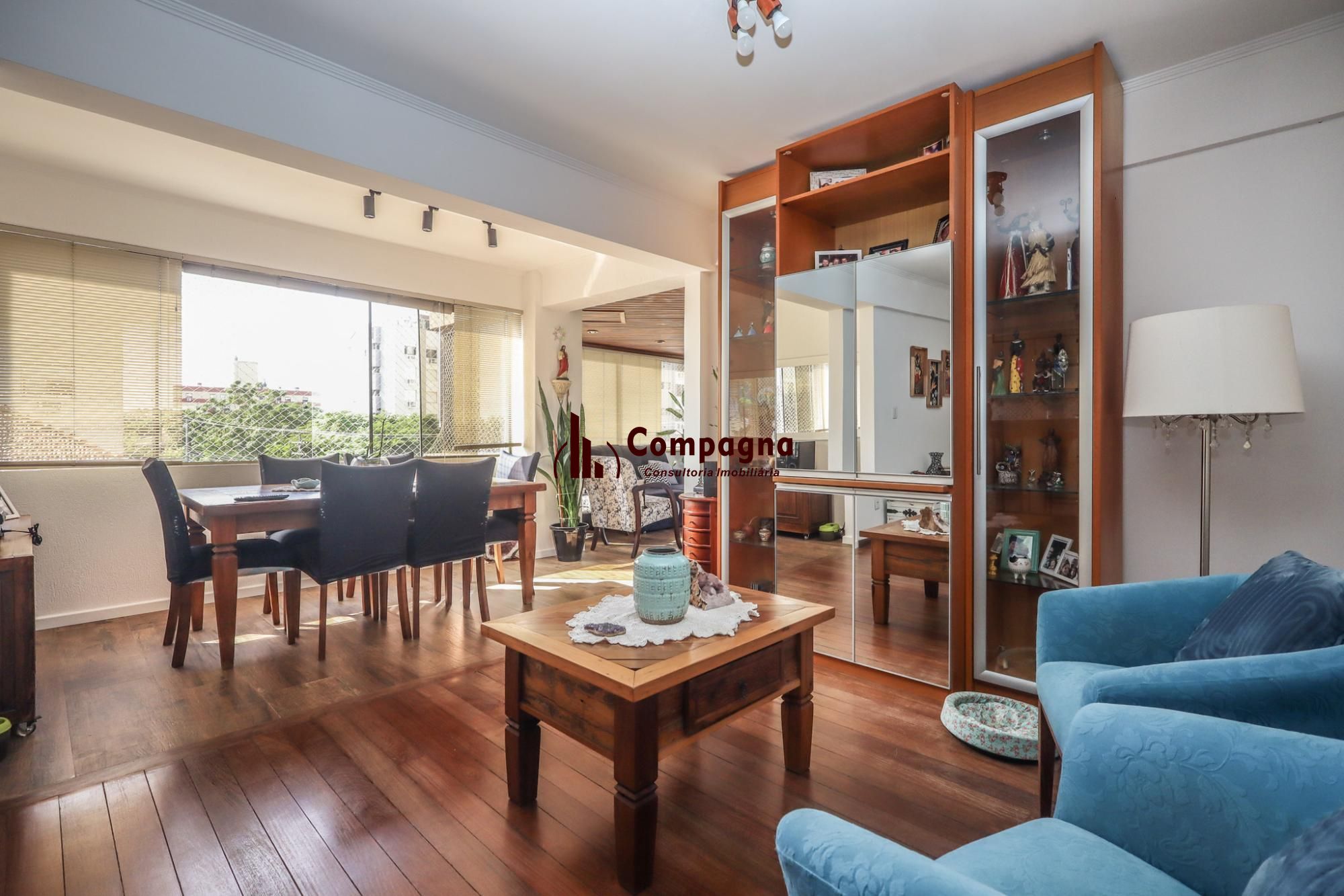 Apartamento à venda no bairro Cristo Redentor em Porto Alegre/RS — foto 2