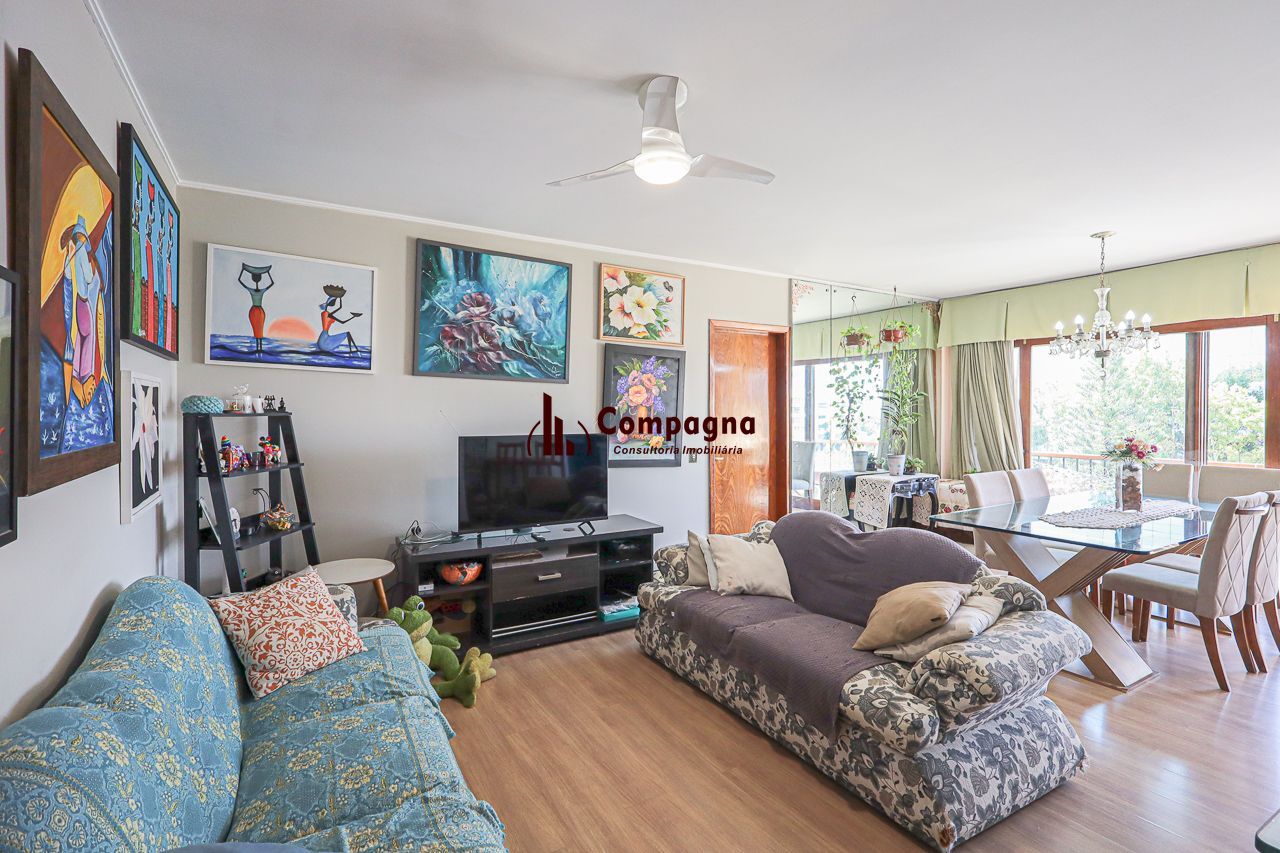 Apartamento a venda no bairro Mont' Serrat