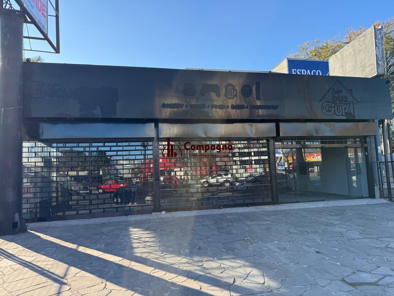 Loja na Avenida Assis Brasil para Locação.