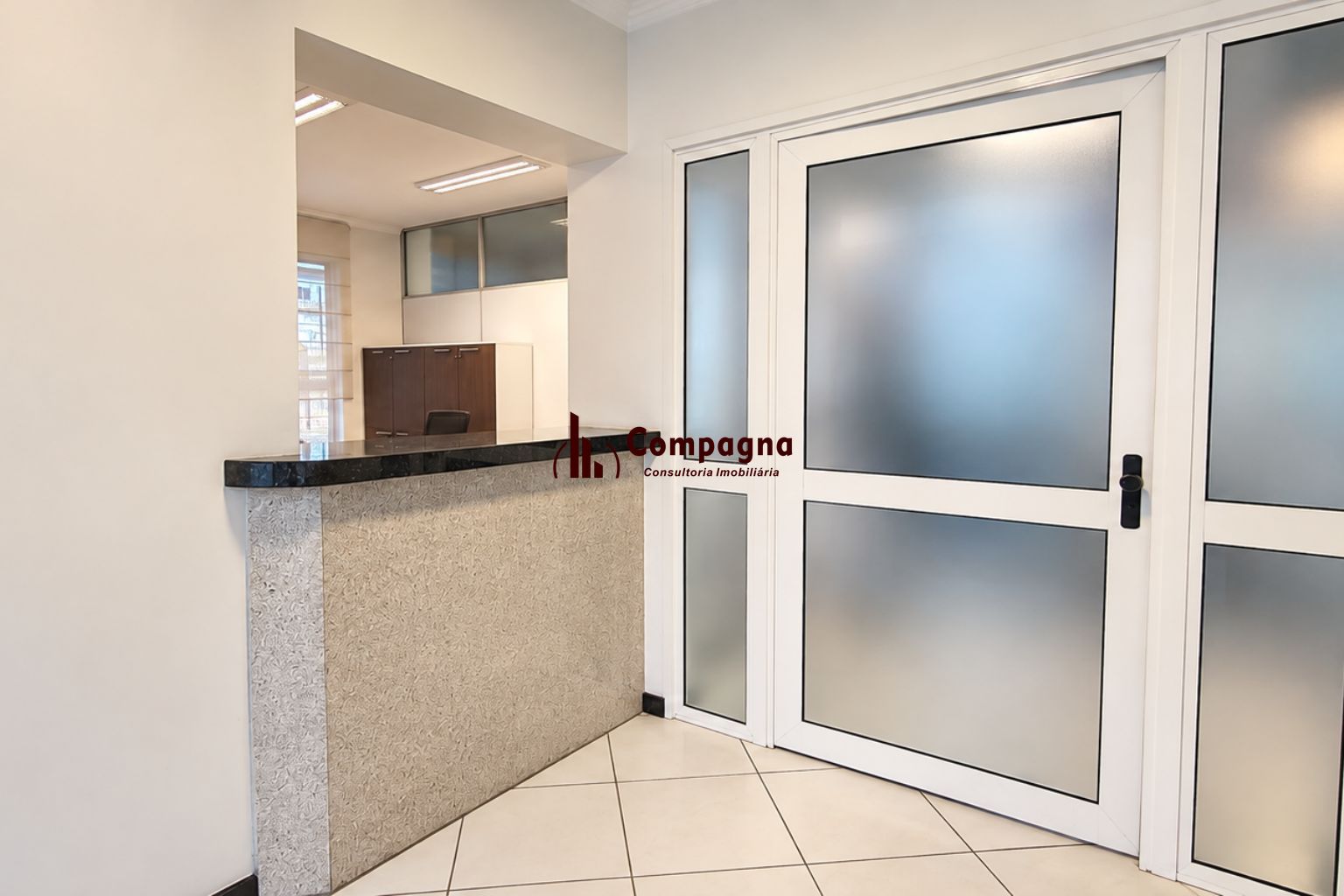 Casa comercial, 8 salas, à venda, 418 m², Menino Deus - Porto Alegre — foto 3
