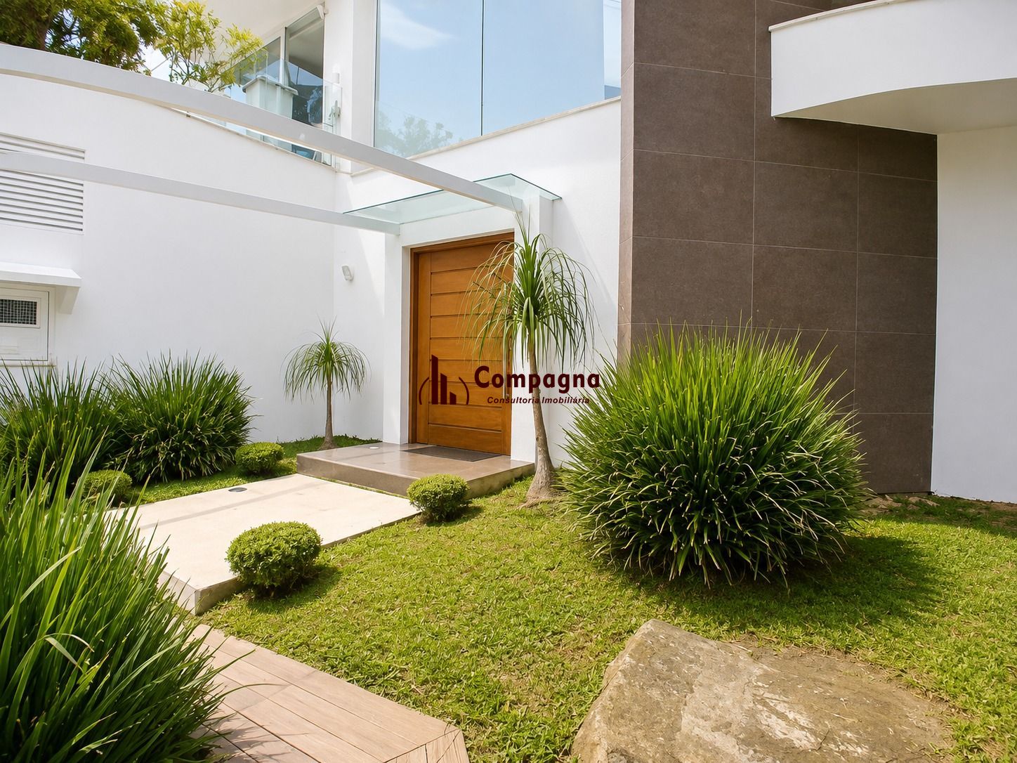 Casa Comercial em Bairro Nobre de Porto Alegre. — foto 3
