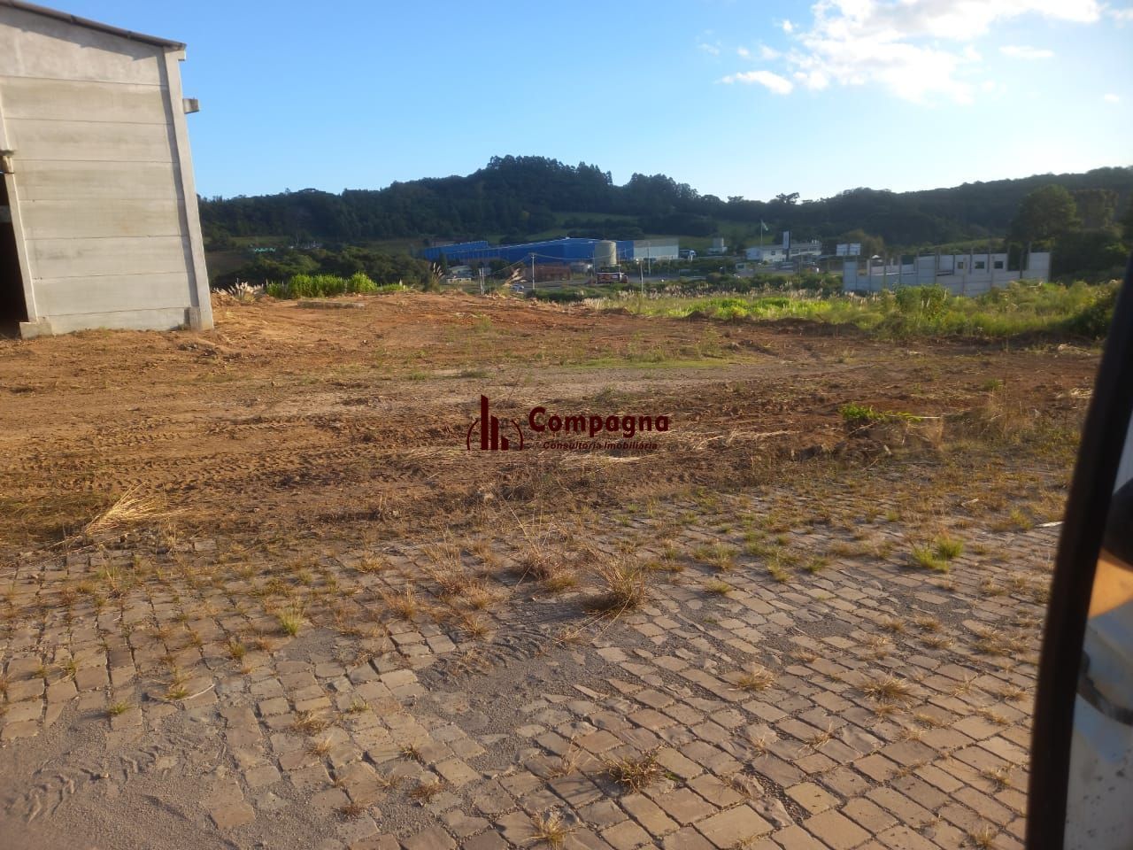 Pavilhão à Venda. — foto 3