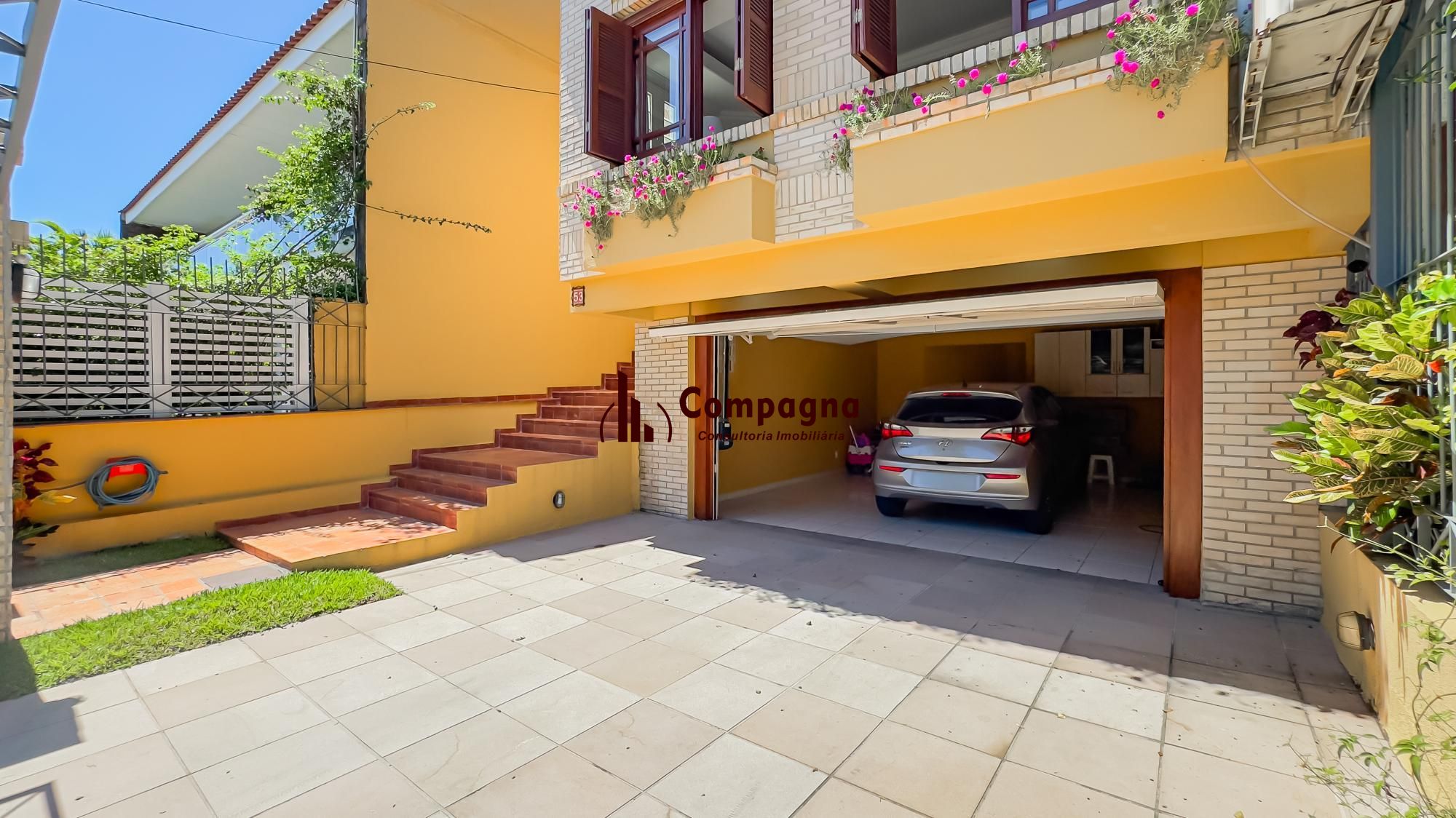 Casa 3 quartos à venda, 261m², Chácara das Pedras - Porto Alegre — foto 2