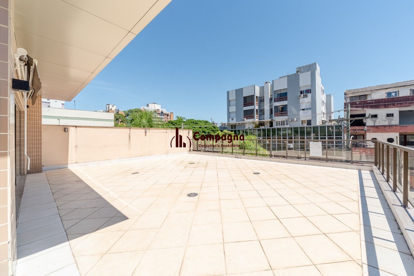 Excelente Sala Comercial com Terraço. Local Privilegiado do Bairro Tristeza — foto 4
