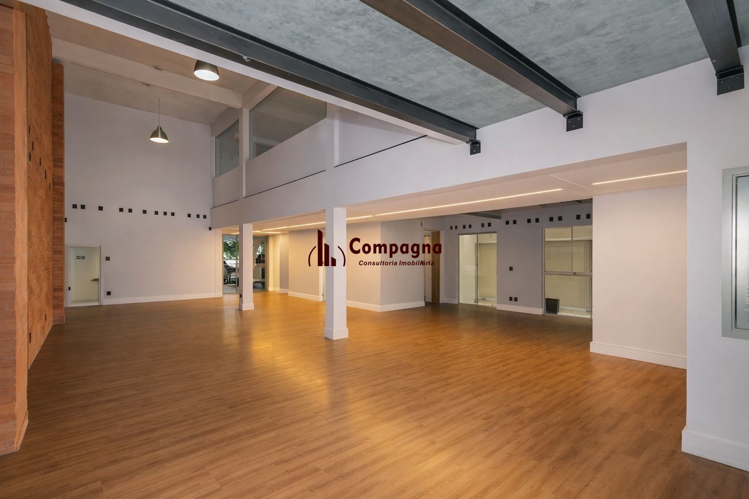 Prédio Comercial Imponente na Av. Cristóvão Colombo para Locação. — foto 4