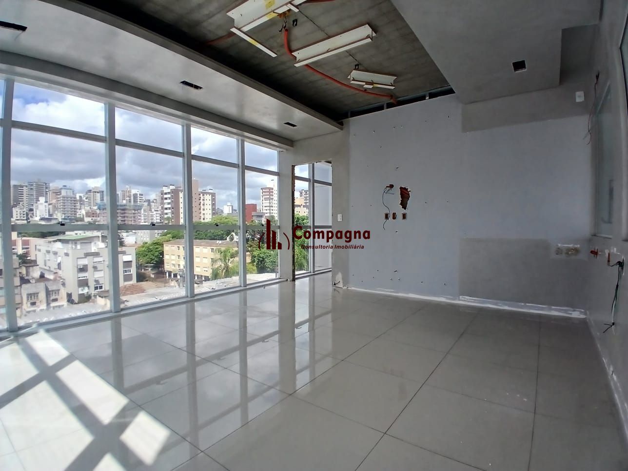 Sala Comercial para Locação Bairro Petrópolis.
