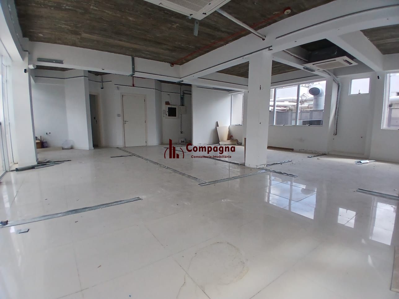 Sala Comercial para Locação no Bairro Petrópolis. — foto 4