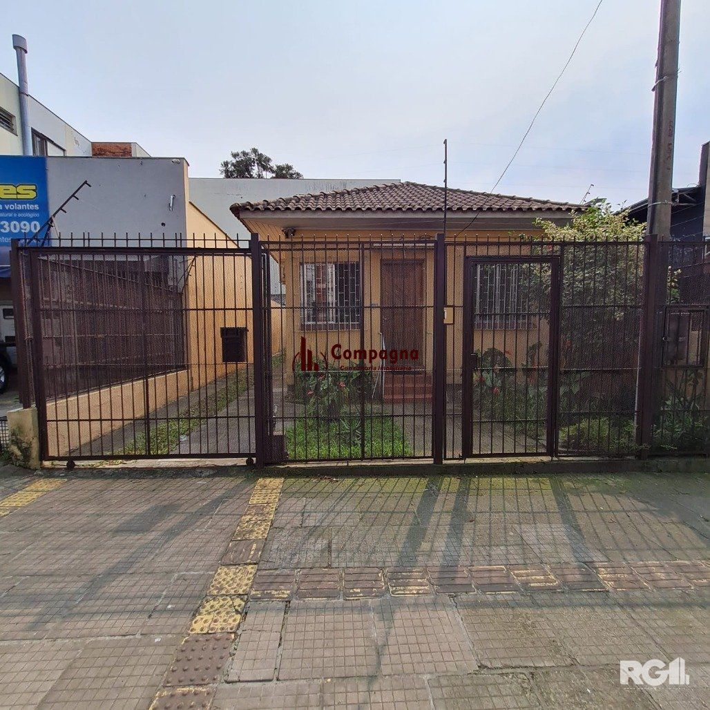 Casa 2 quartos à venda, 200m², Partenon - Porto Alegre
