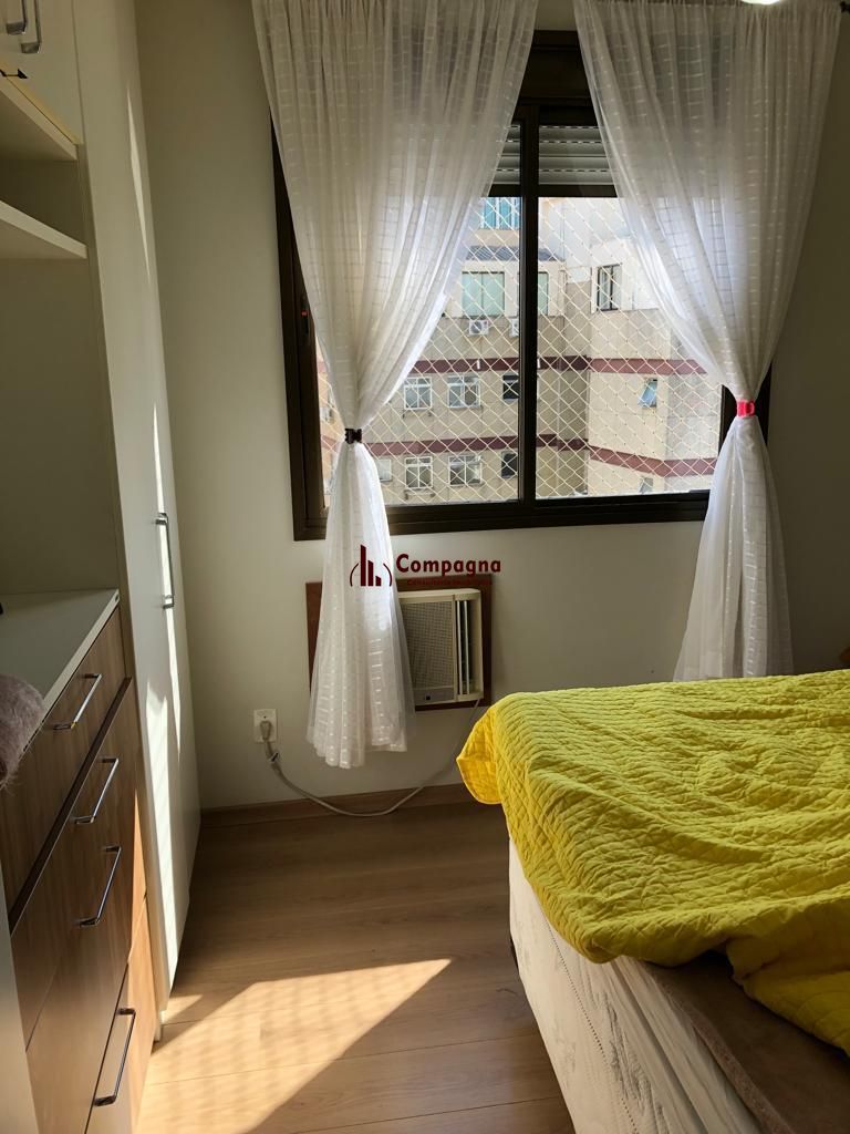 Apartamento 2 dormitórios, 2 vagas, elevado Centro Histórico — foto 5