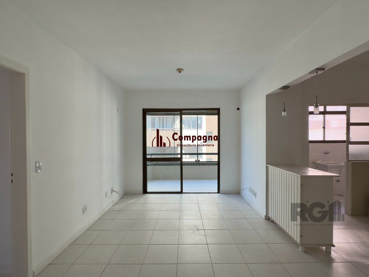 COBERTURA COM 174M², DE FRENTE, 3 DORMITÓRIOS, EM ÓTIMA LOCALIZAÇÃO NO MENINO DEUS — foto 2