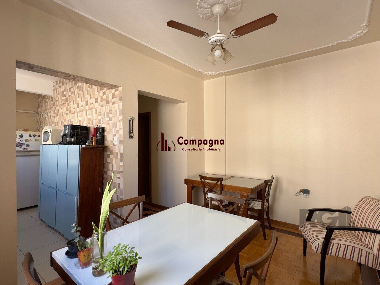 APARTAMENTO 3 DORMITÓRIOS, DE FRENTE E REFORMADO, NO CENTRO HISTÓRICO — foto 3