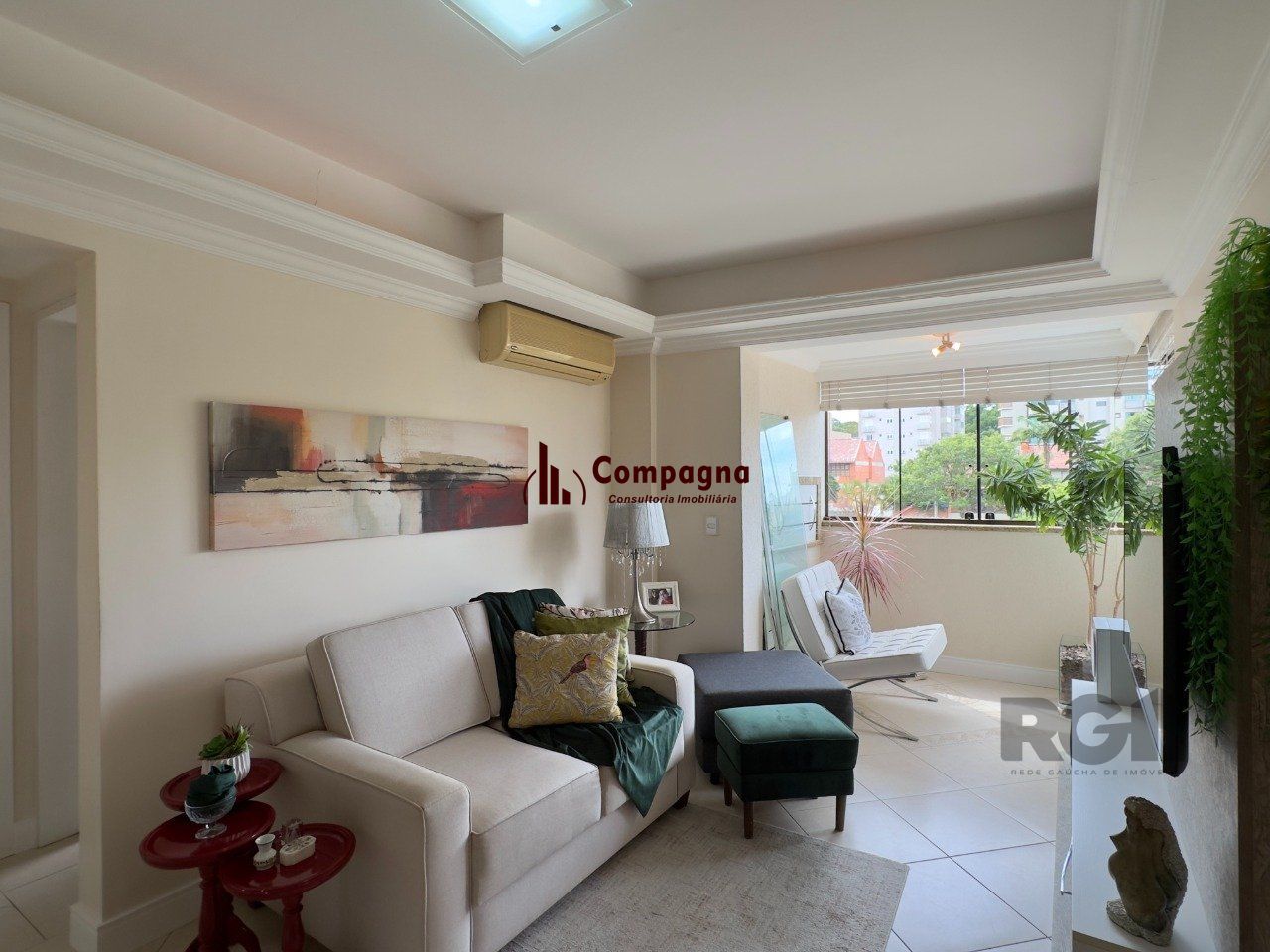 APARTAMENTO 2 DORMITÓRIOS, DE FRENTE, COM VAGA DE GARAGEM NO JARDIM BOTÂNICO — foto 3