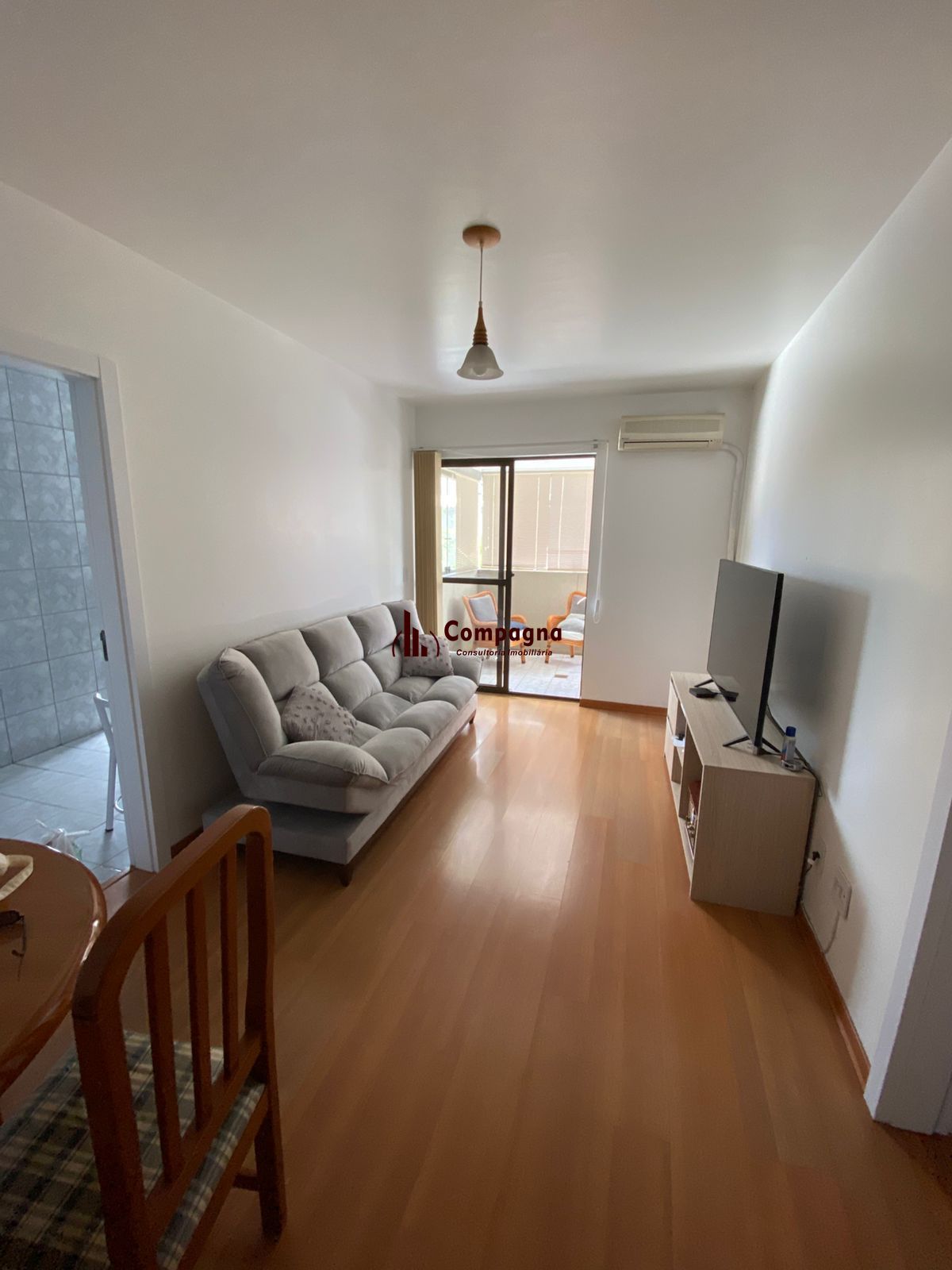 APARTAMENTO 2 DORMITÓRIOS E COM VAGA DE GARAGEM NO JARDIM BOTÂNICO