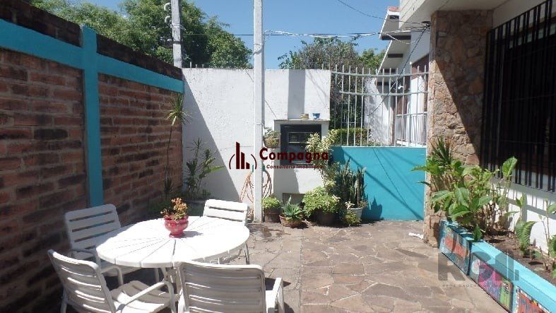 Casa 4 quartos à venda, 250m², Chácara das Pedras - Porto Alegre — foto 2