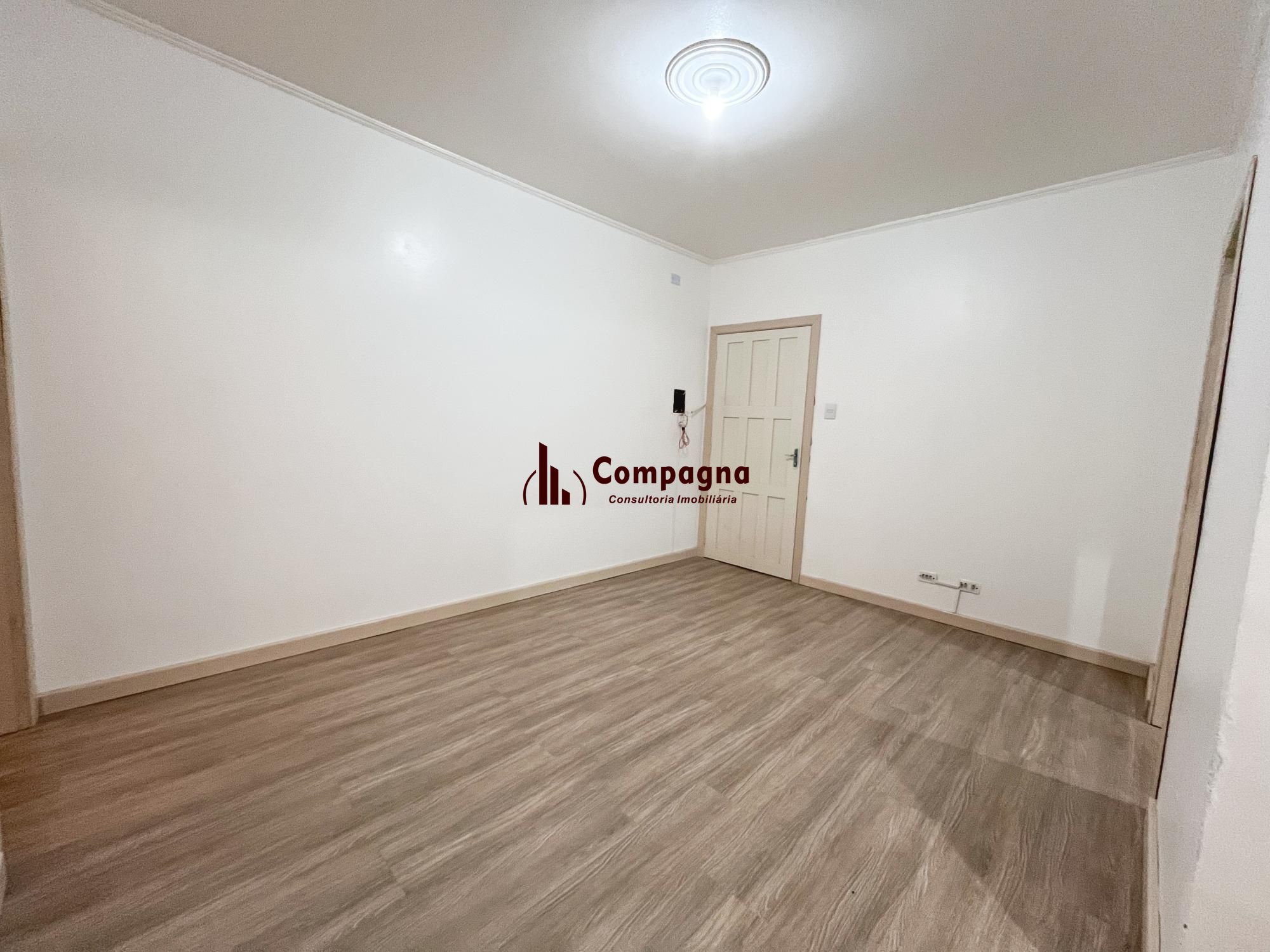 Apartamento 2 dormitórios com pátio no bairro Navegantes, em Porto Alegre. — foto 4