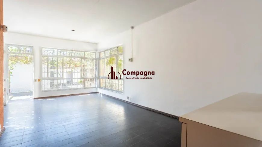 Casa Ampla com Pátio e Excelente Localização no Petrópolis — foto 5