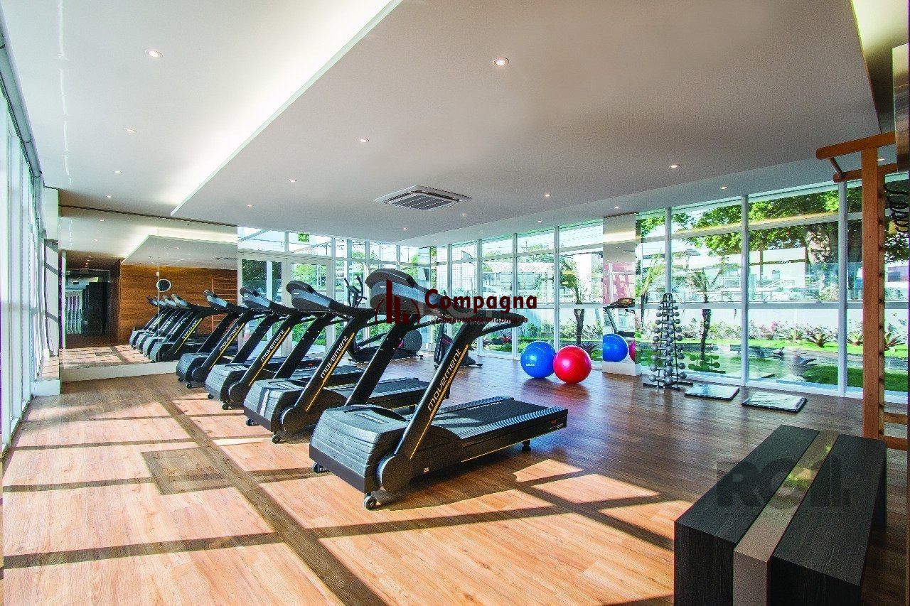 Conjunto/Sala para Venda - 35m², 0 dormitórios, 1 vaga - Petrópolis — foto 3
