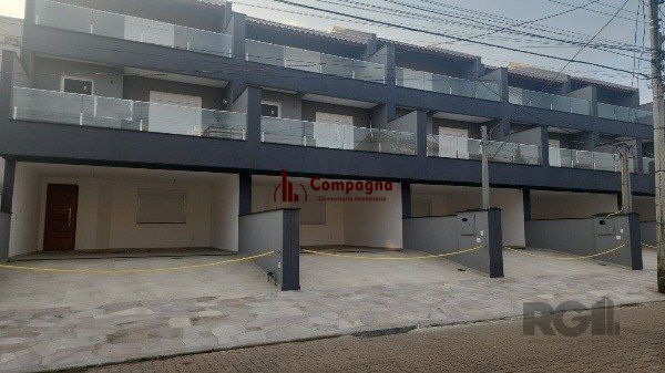 Casa 3 dormitórios com 1 suíte, Jardins do Prado bairro Hípica Porto Alegre rs