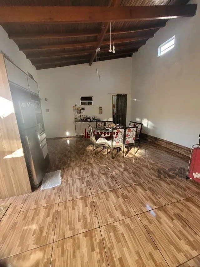 CASA 3 QUARTOS COM SUÍTE EM EXCELENTE LOCALIZAÇÃO EM SAPUCAIA DO SUL. — foto 3