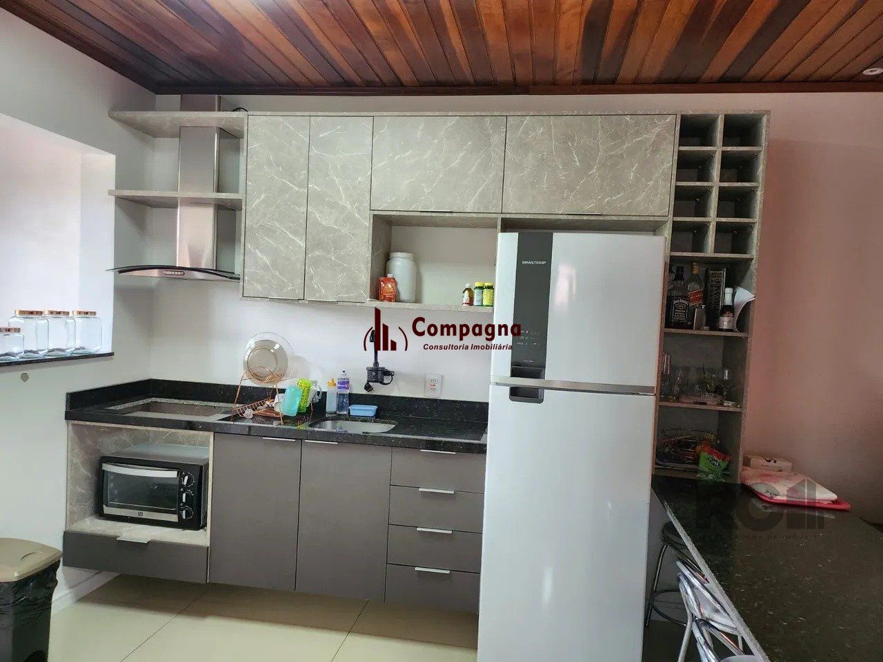 Casa com 4 quartos, 1 suíte, 7 vagas - 97,32m² no bairro Jardim Carvalho, Poa/RS — foto 3