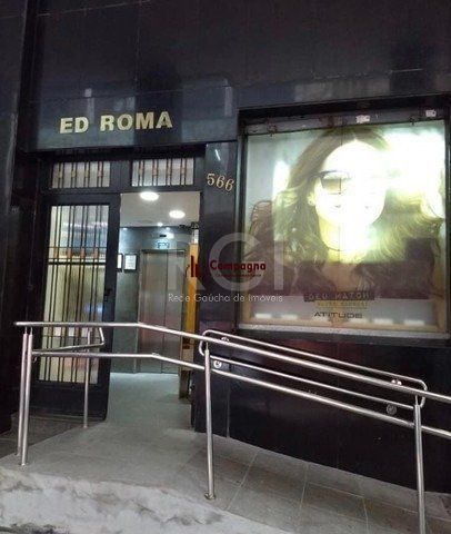 Conjunto/Sala para Venda - 17.5m², 0 dormitórios, Centro Histórico, Porto Alegre