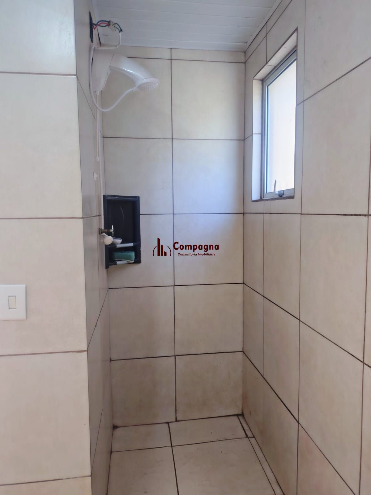 Apartamento de 2 dormitórios , sacada ,salão de festas com churrasqueira , portaria virtual , 1 vaga de garagem rotativa ! — foto 5