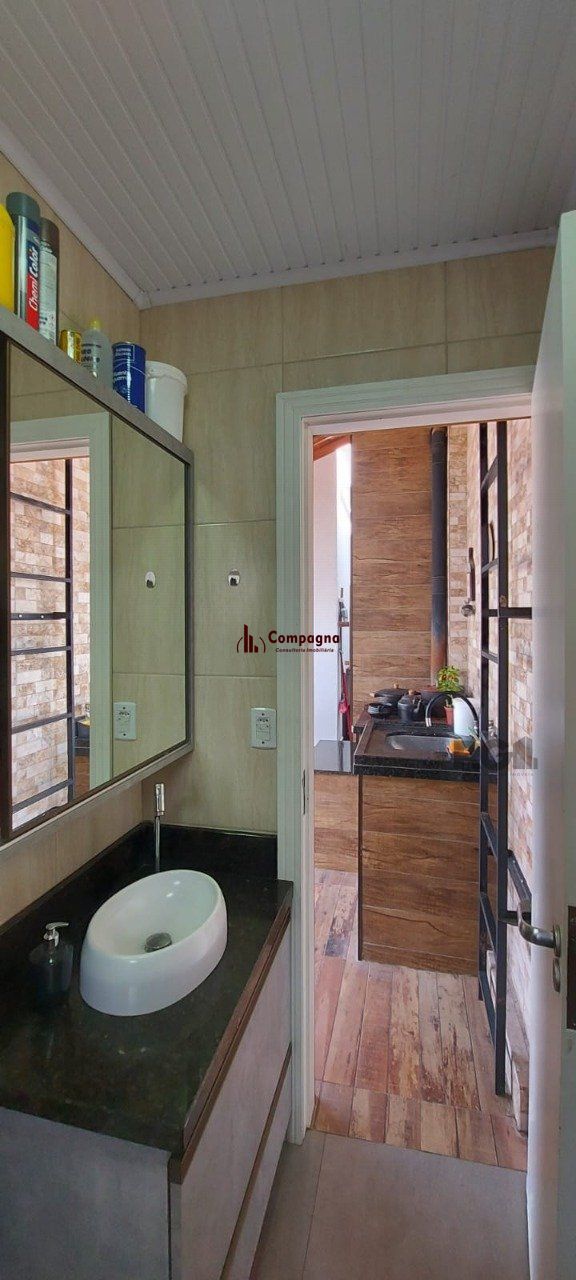Casa com 2 dormitórios, sendo 1 suíte no bairro Florida em Guaíba — foto 5
