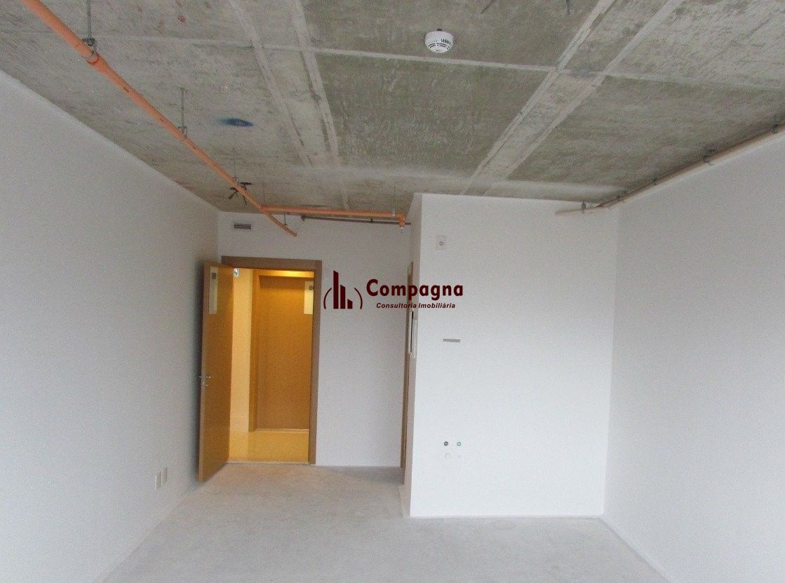 Sala comericial com alto padrão construtivo. Em um empreendimento conceito — foto 2