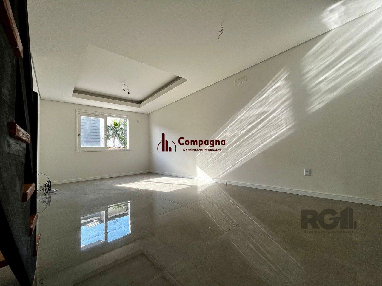 Casa 3 quartos, suíte, 2 vagas, piscina, 240m² – Vila Nova POA/RS — foto 4