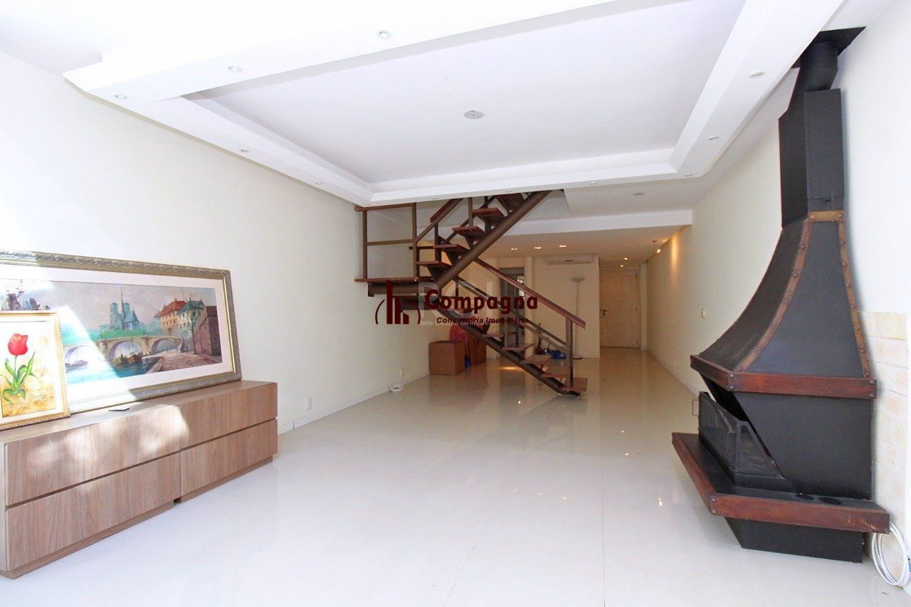 Casa Condominio - 302.7m², 4 Quartos, 1 suite, 2 vagas - Vila Conceição