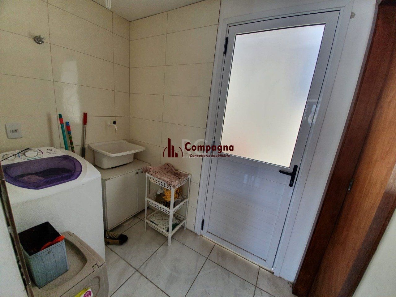 Casa Condominio para Venda - 63.12m², 2 dormitórios, 1 vaga - Aberta dos Morros, Porto Alegre — foto 2